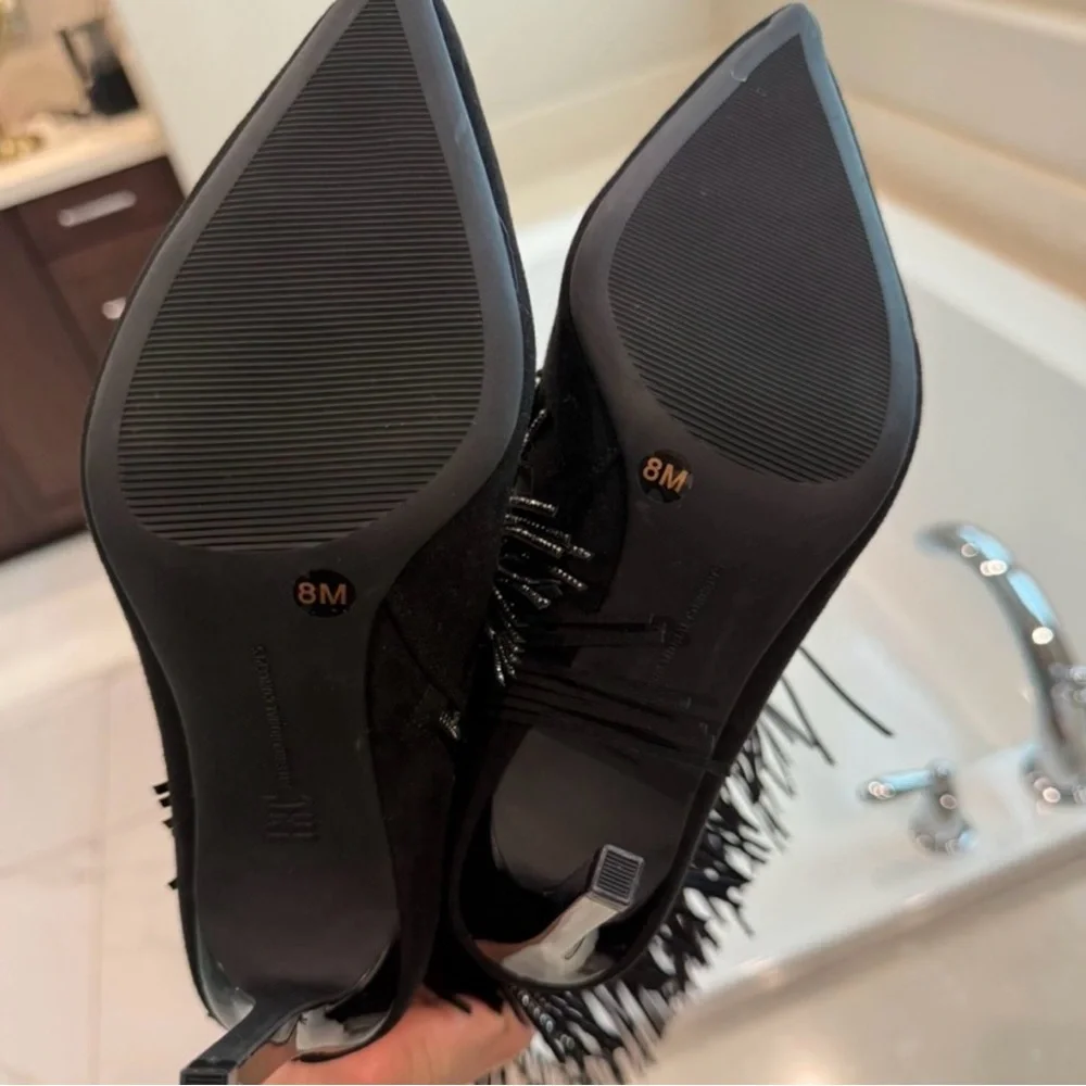 Elegant Black Fringe Knee-High Boots - Picture 3 of 3